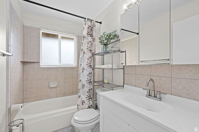 537 E 1900 N, North Ogden, UT 84414