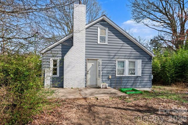 6504 Pence Road A, Charlotte, NC 28215