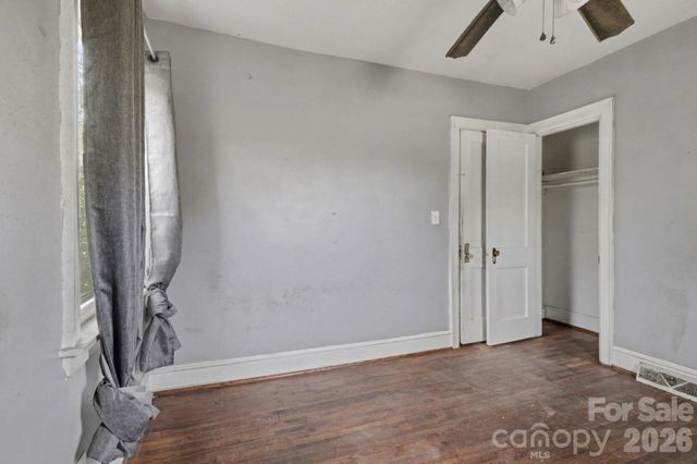 6504 Pence Road A, Charlotte, NC 28215