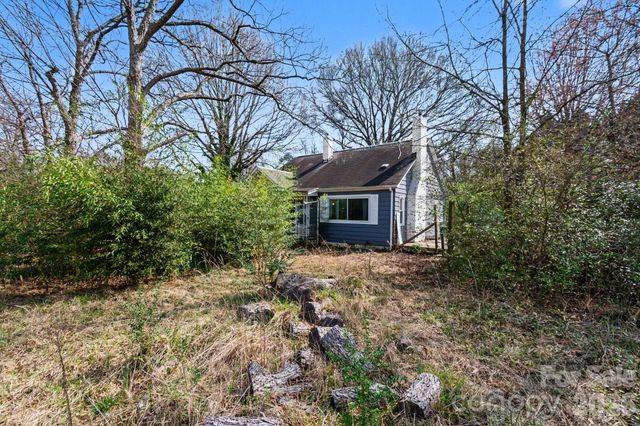 6504 Pence Road A, Charlotte, NC 28215