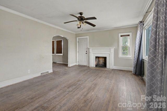 6504 Pence Road A, Charlotte, NC 28215