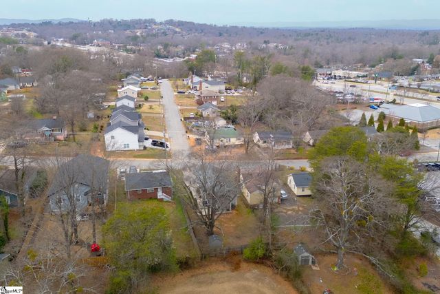 212 Forest Street, Greer, SC 29650