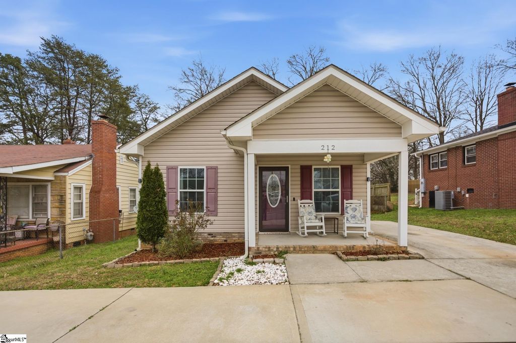 212 Forest Street, Greer, SC 29650