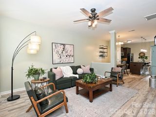 13748 Calloway Glen Drive, Charlotte, NC 28273