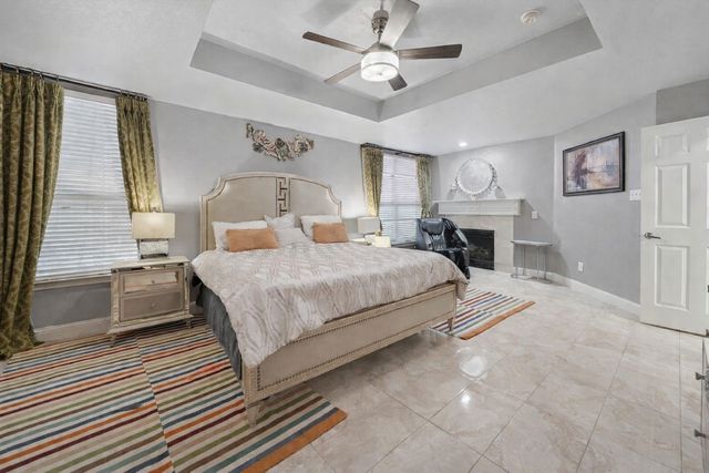 547 Breton Drive, Grand Prairie, TX 75052