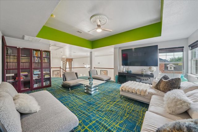 547 Breton Drive, Grand Prairie, TX 75052