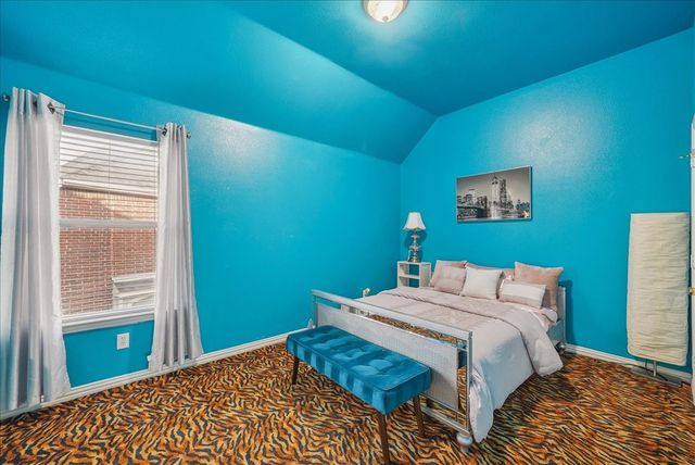 547 Breton Drive, Grand Prairie, TX 75052