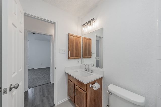 913 Mill Spring Drive, Garland, TX 75040