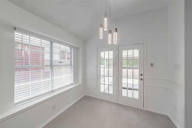 913 Mill Spring Drive, Garland, TX 75040