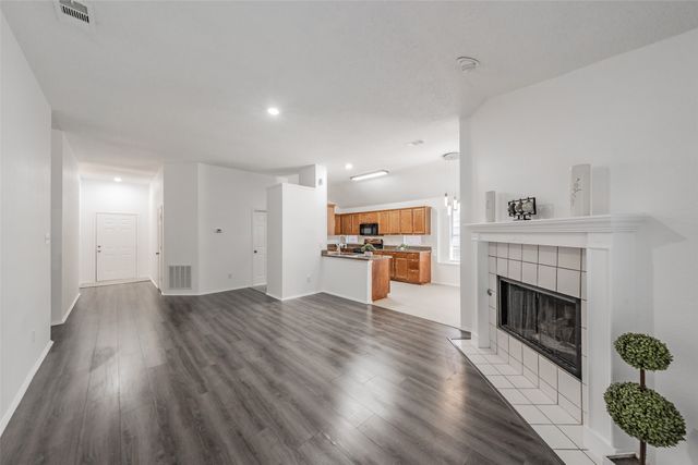 913 Mill Spring Drive, Garland, TX 75040