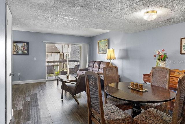 4269 S SEMORAN BOULEVARD 14, Orlando, FL 32822