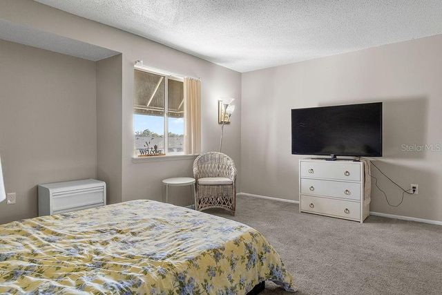 4269 S SEMORAN BOULEVARD 14, Orlando, FL 32822