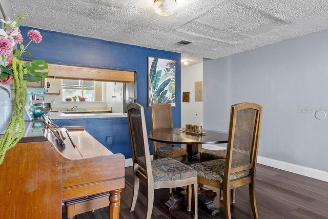 4269 S SEMORAN BOULEVARD 14, Orlando, FL 32822