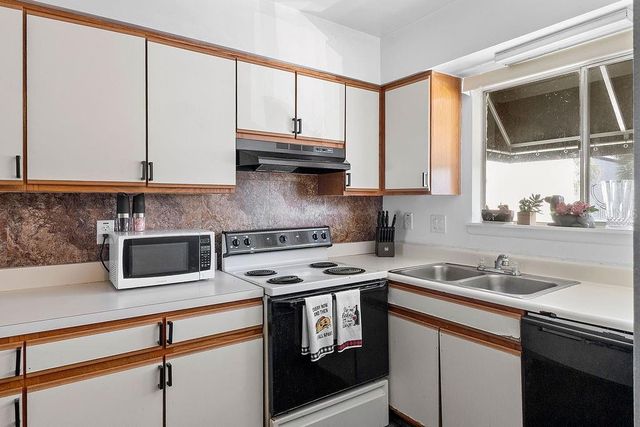 4269 S SEMORAN BOULEVARD 14, Orlando, FL 32822