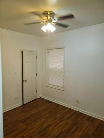 6635 S Maplewood Avenue 2, Chicago, IL 60629