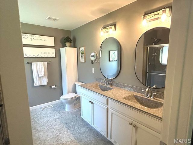 7930 Sonora Ridge, Caseyville, IL 62232