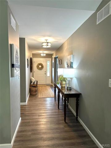 7930 Sonora Ridge, Caseyville, IL 62232