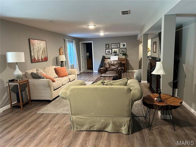 7930 Sonora Ridge, Caseyville, IL 62232
