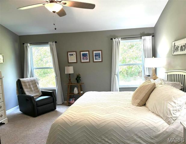 7930 Sonora Ridge, Caseyville, IL 62232