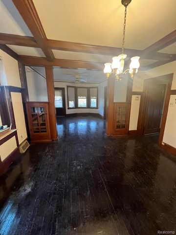 5024 Seminole, Detroit, MI 48213