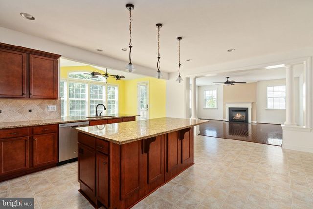 5506 SPRING BLUFF CT, Fredericksburg, VA 22407