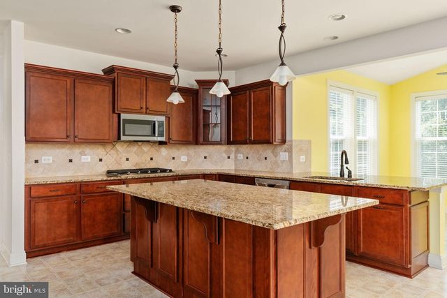 5506 SPRING BLUFF CT, Fredericksburg, VA 22407
