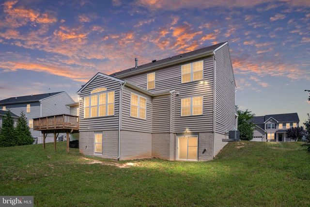 5506 SPRING BLUFF CT, Fredericksburg, VA 22407