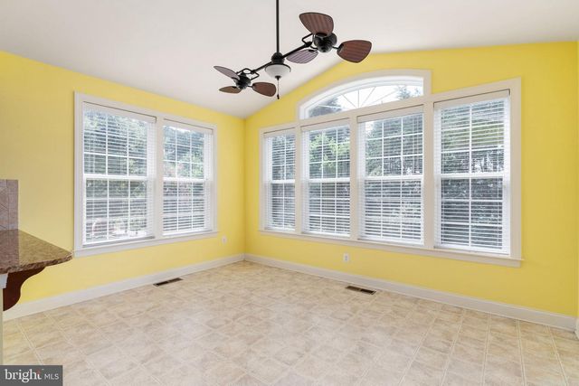 5506 SPRING BLUFF CT, Fredericksburg, VA 22407