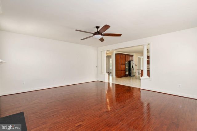 5506 SPRING BLUFF CT, Fredericksburg, VA 22407