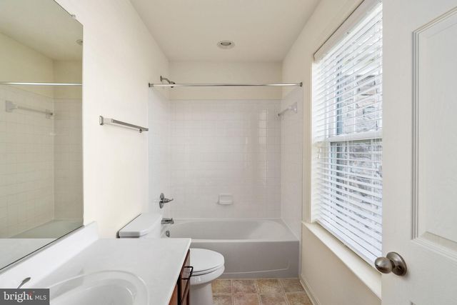 5506 SPRING BLUFF CT, Fredericksburg, VA 22407