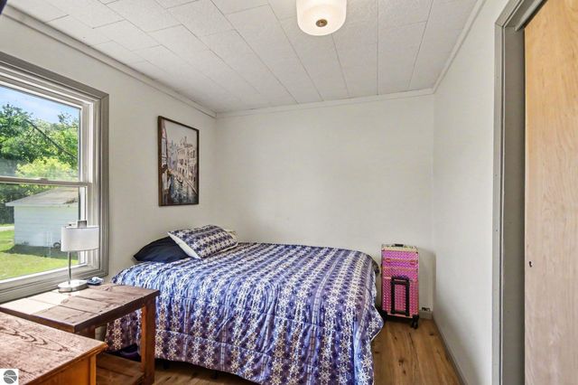 600 Second Avenue, Hale, MI 48739