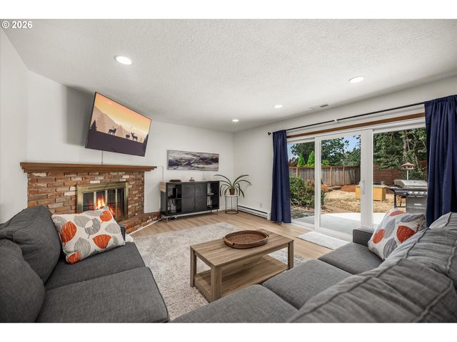 325 Nw Orchard Dr, Portland, OR 97229