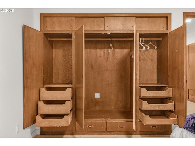 325 Nw Orchard Dr, Portland, OR 97229