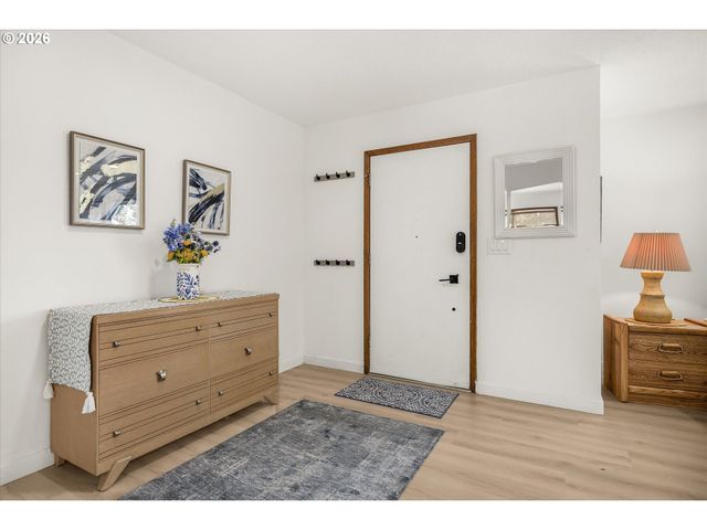 325 Nw Orchard Dr, Portland, OR 97229
