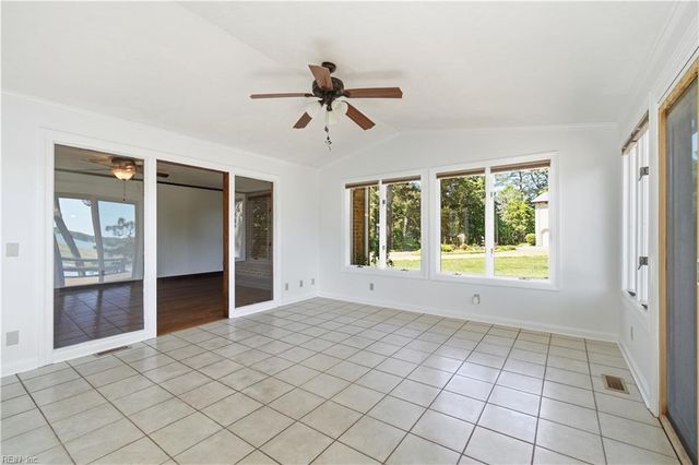 8 Merritt CV, Carrollton, VA 23314