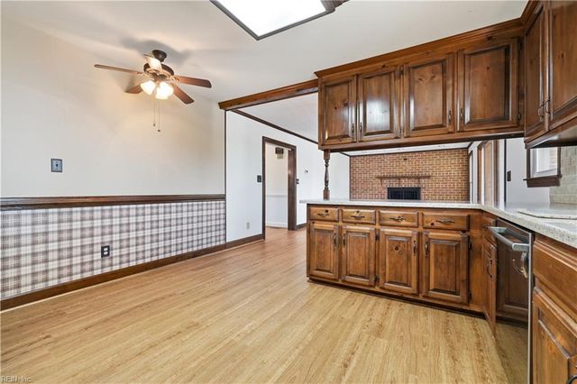 8 Merritt CV, Carrollton, VA 23314