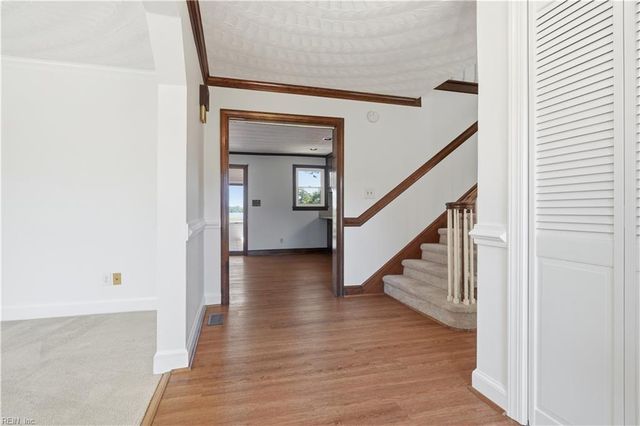 8 Merritt CV, Carrollton, VA 23314