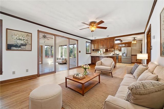 8 Merritt CV, Carrollton, VA 23314