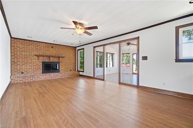 8 Merritt CV, Carrollton, VA 23314