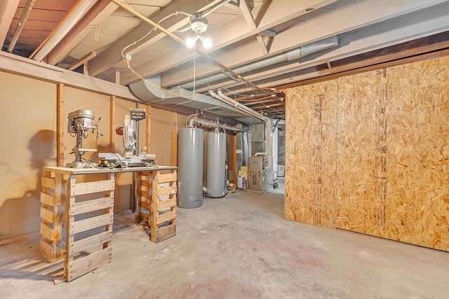 1718 Flett AVENUE, Racine, WI 53405