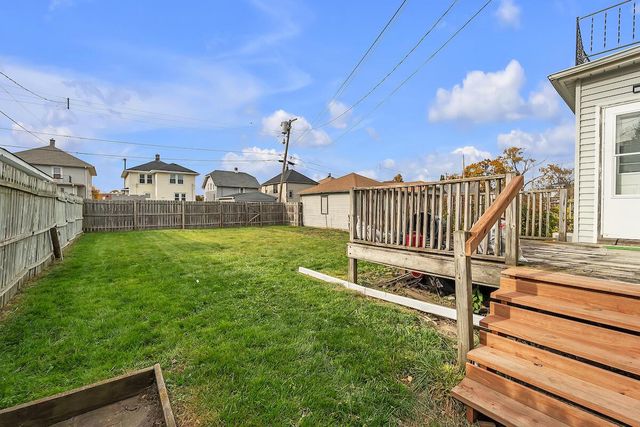 1718 Flett AVENUE, Racine, WI 53405