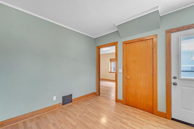 1718 Flett AVENUE, Racine, WI 53405