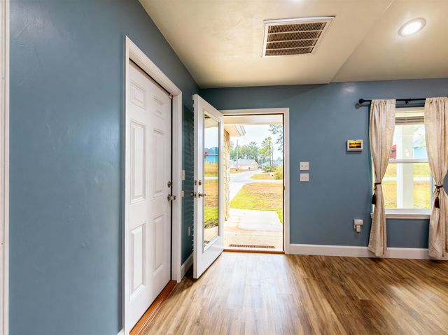 315 Mae Cato Drive, Midway, FL 32343