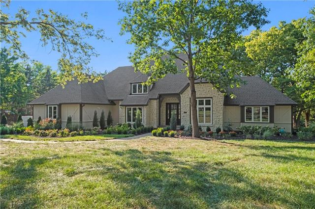 1608 Prestwick Drive, Lawrence, KS 66047