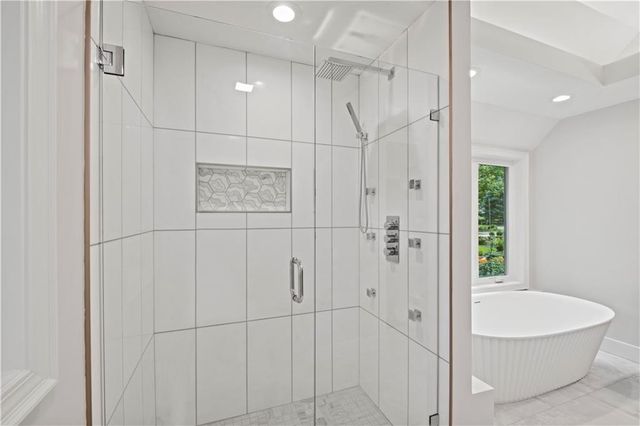 1608 Prestwick Drive, Lawrence, KS 66047