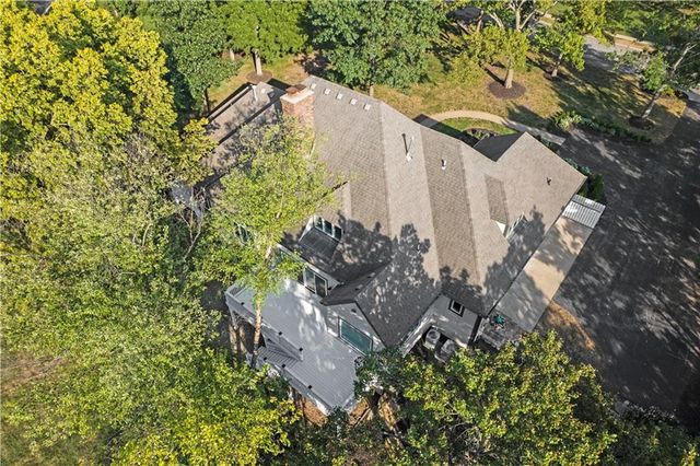 1608 Prestwick Drive, Lawrence, KS 66047