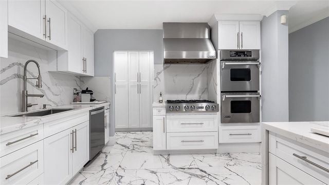 1700 SW 5th Court, Fort Lauderdale, FL 33312