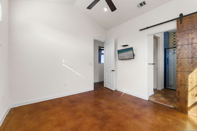 217 Saddle Wood, Comfort, TX 78013