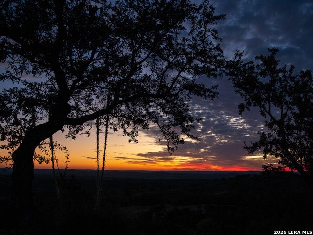 217 Saddle Wood, Comfort, TX 78013