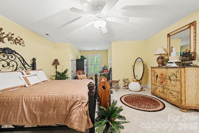 1244 Kennett Avenue, Gastonia, NC 28054